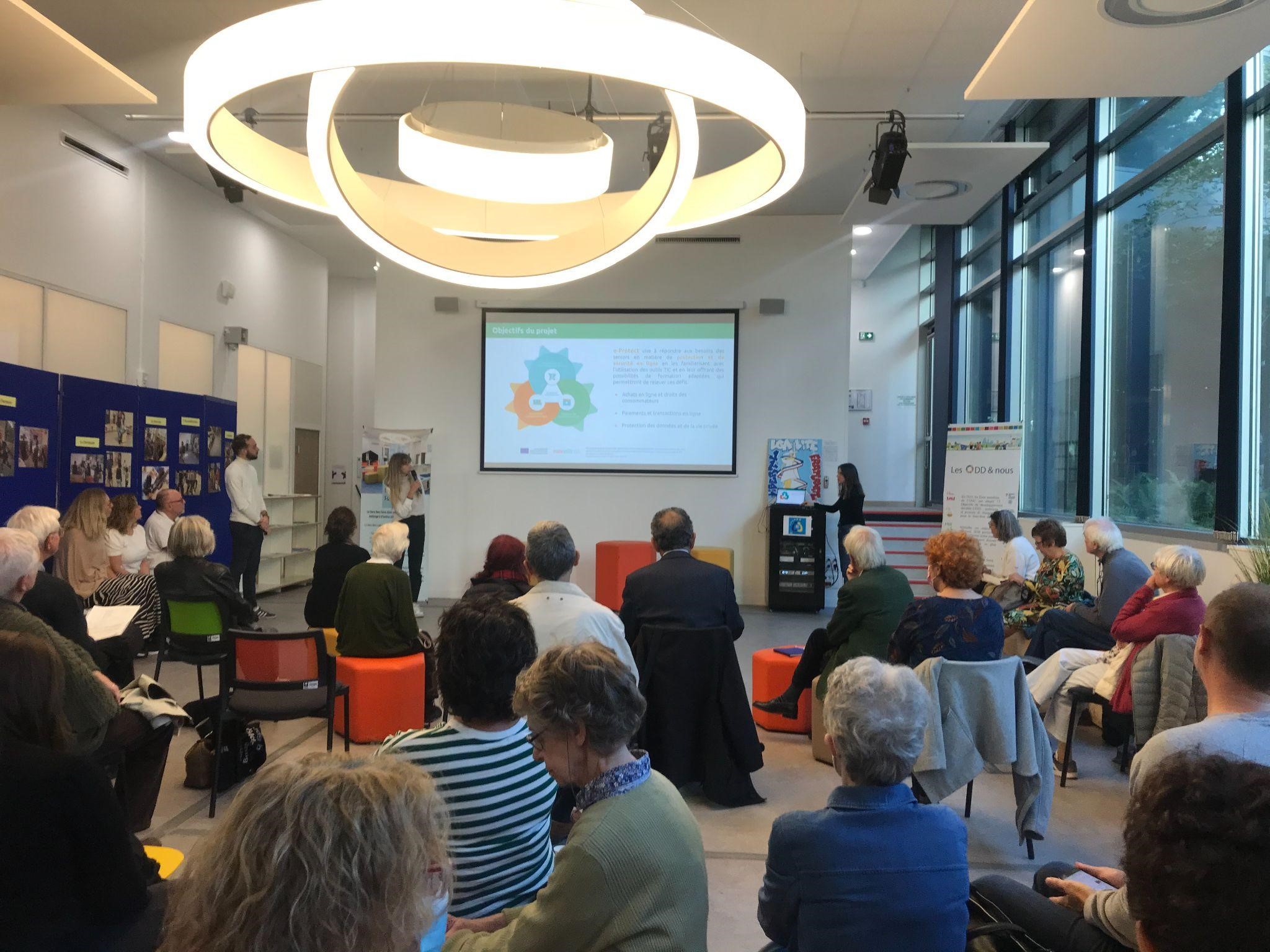 The e-Protect project at the “Semaine Bleue” in Paris for the digital inclusion of seniors